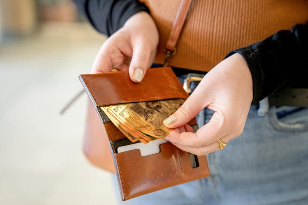 Gb wallet (small) female 5
